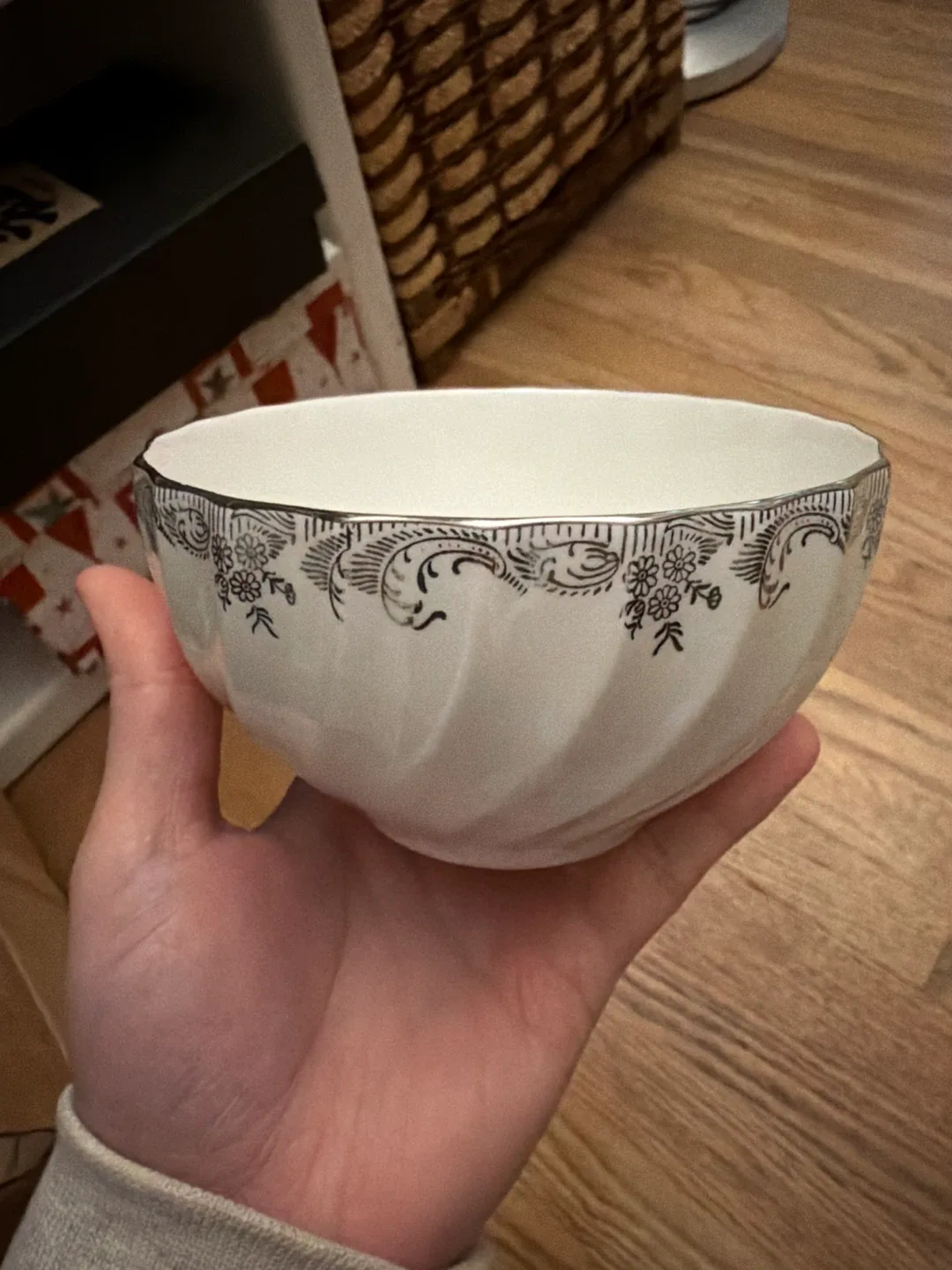 Vintage sugar Bowl - Made in England