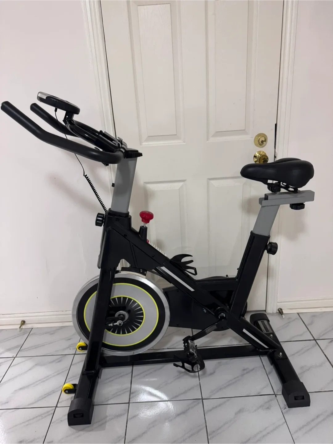 Sovnia Indoor Exercise Bike - Great Condition! image indicator(4)