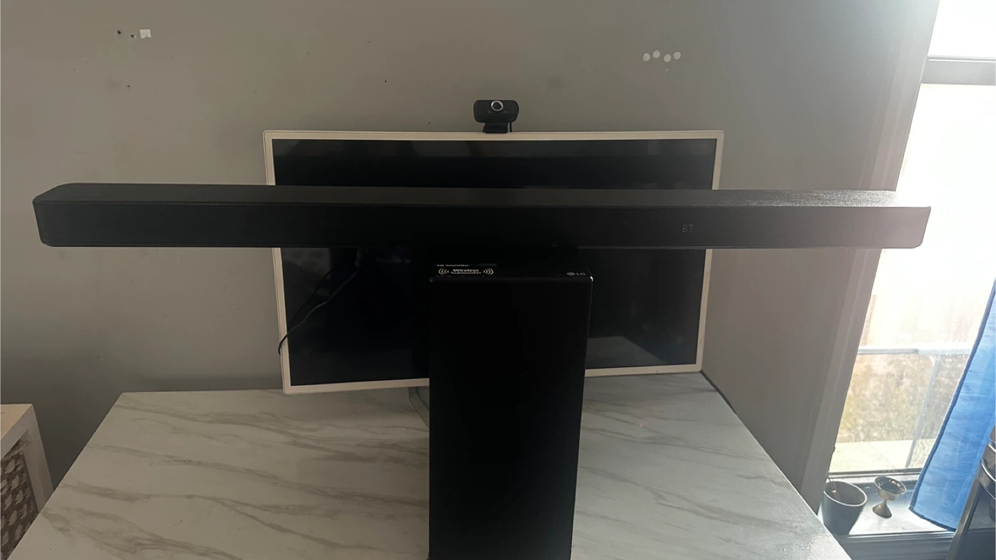 LG Wireless Sound Bar with Subwoofer