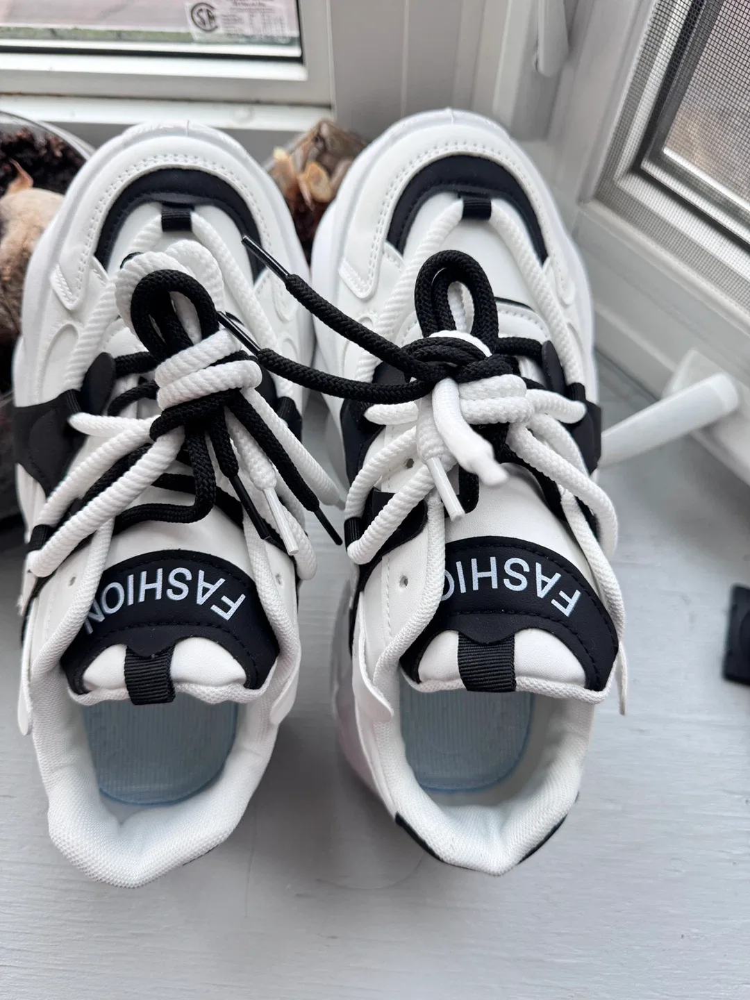 Fashion Clunky Sneakers men size 7.5 or women size 9 thumbnail