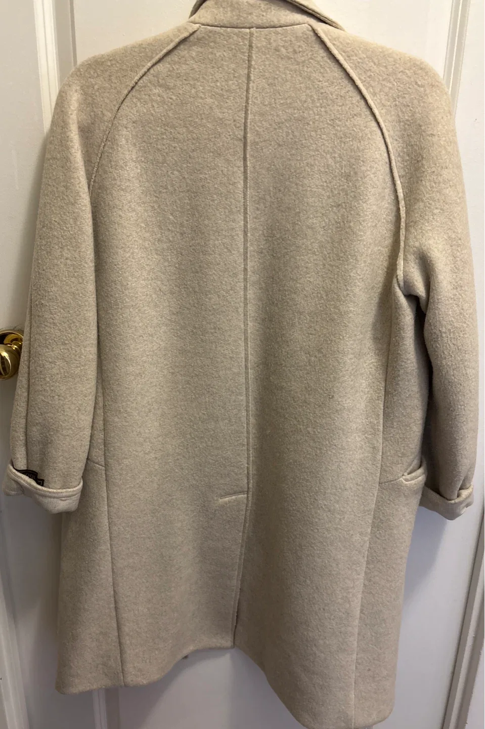 Sisley Wool and Cashmere Coat image indicator(2)