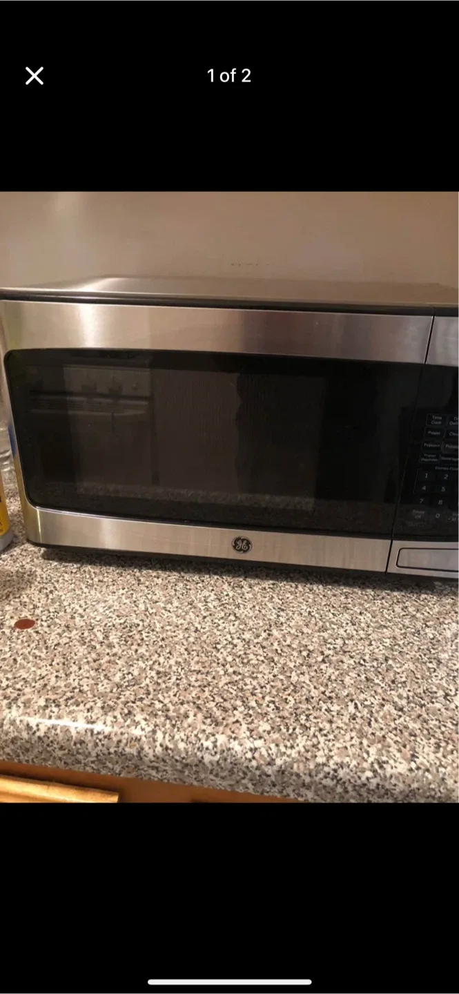 GE Microwave Oven