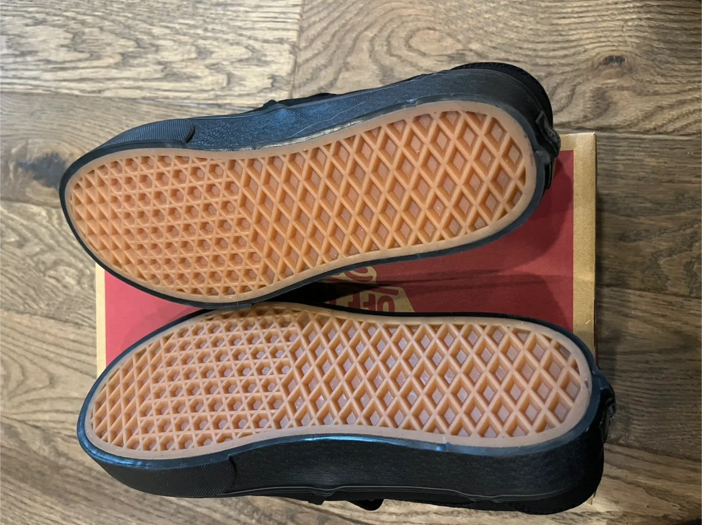 Vans Asher Platform Black - Women's Size 9 image indicator(2)