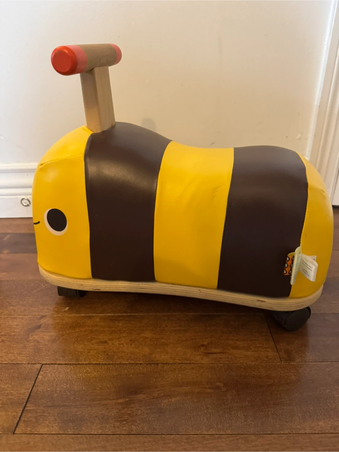 B.You Bee Ride-On Toy Honey Bee Car