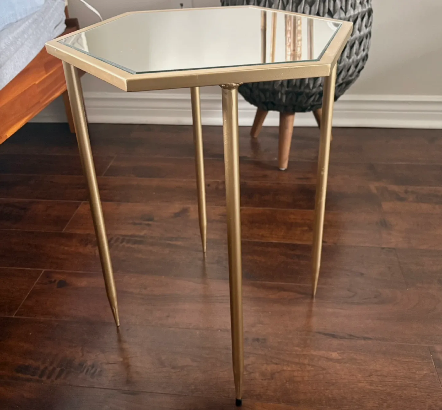 Brushed Gold Mirrored Table image indicator(2)