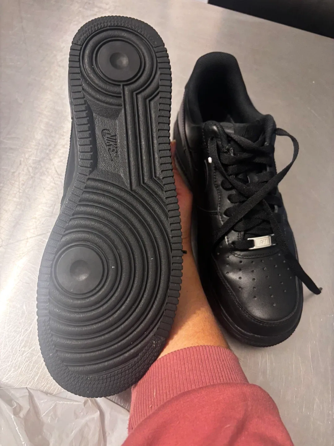 Nike Air Force 1 '07 Black Size 10 image indicator(2)