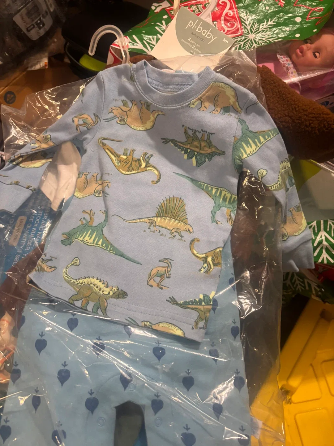 Baby Clothes  - each set $5 image indicator(2)