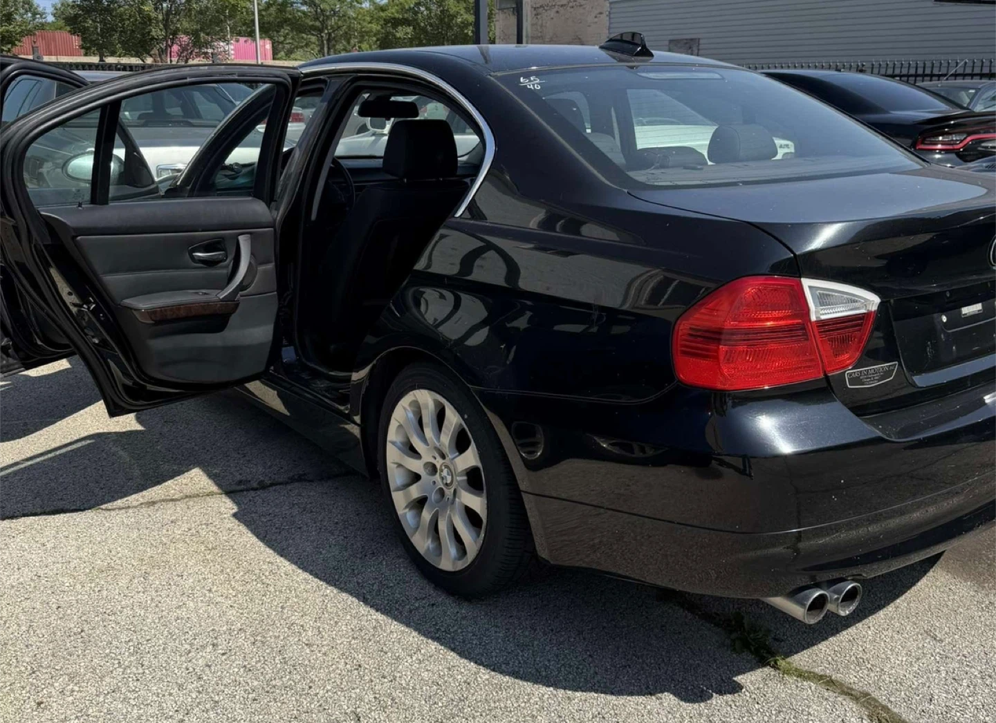 Black 06 BMW