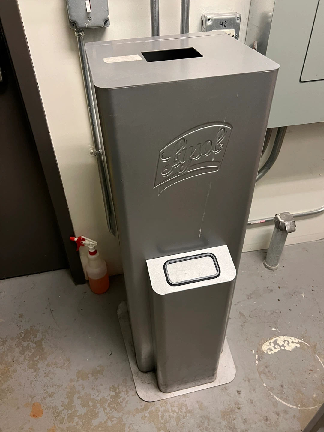 Lysol Disinfectant Wipes Dispenser - photo 5