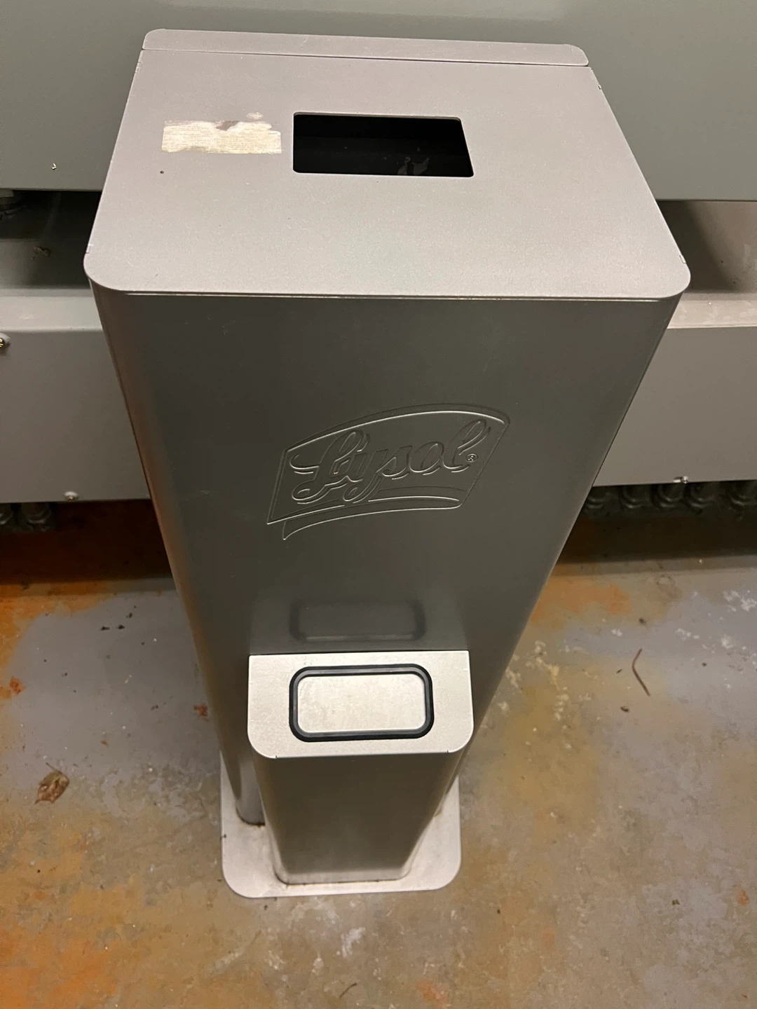 Lysol Disinfectant Wipes Dispenser - photo 2