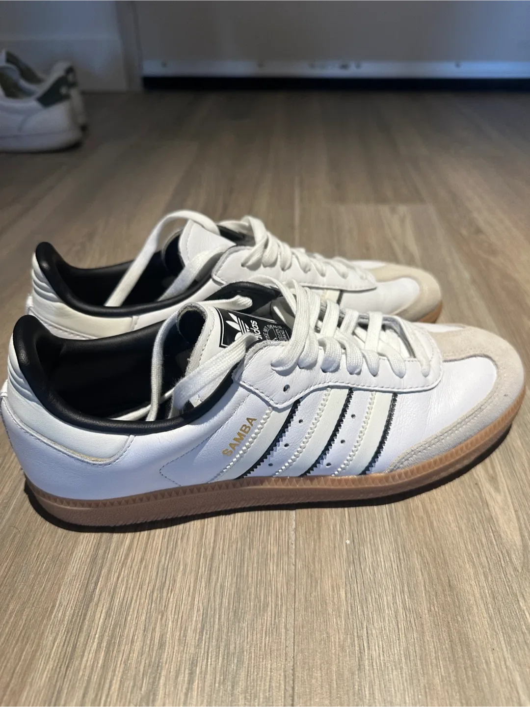 Adidas Samba (Size 8.5)