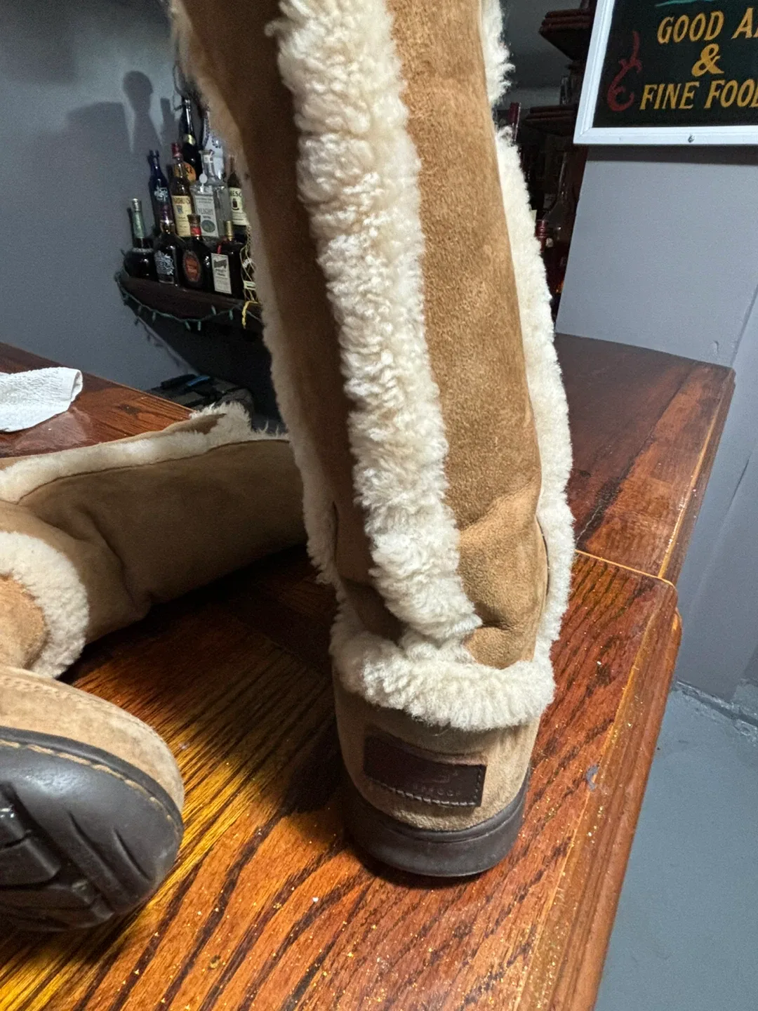 UGG Boots Size 7 image indicator(3)