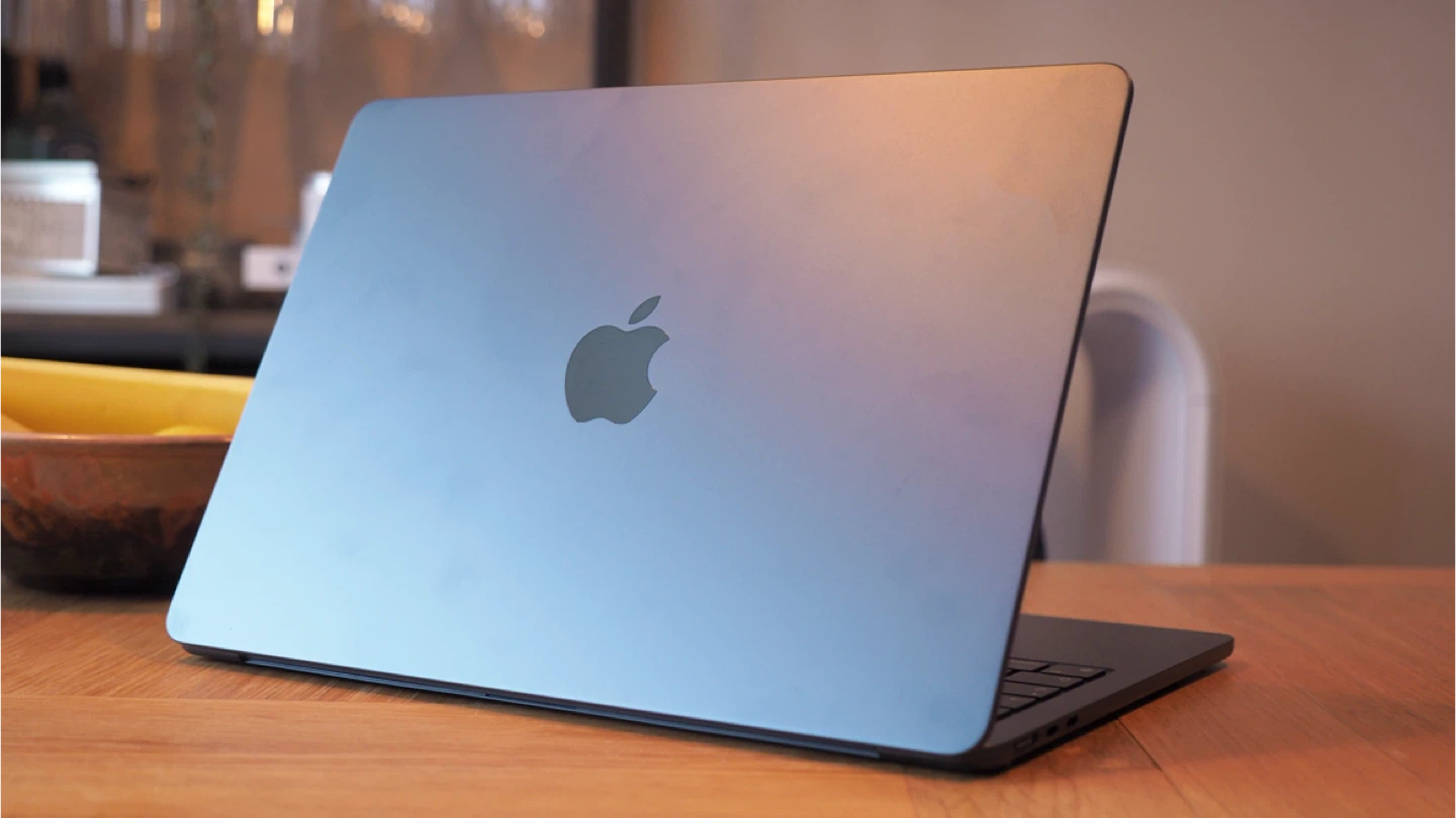 New Apple MacBook Air 2025 M4