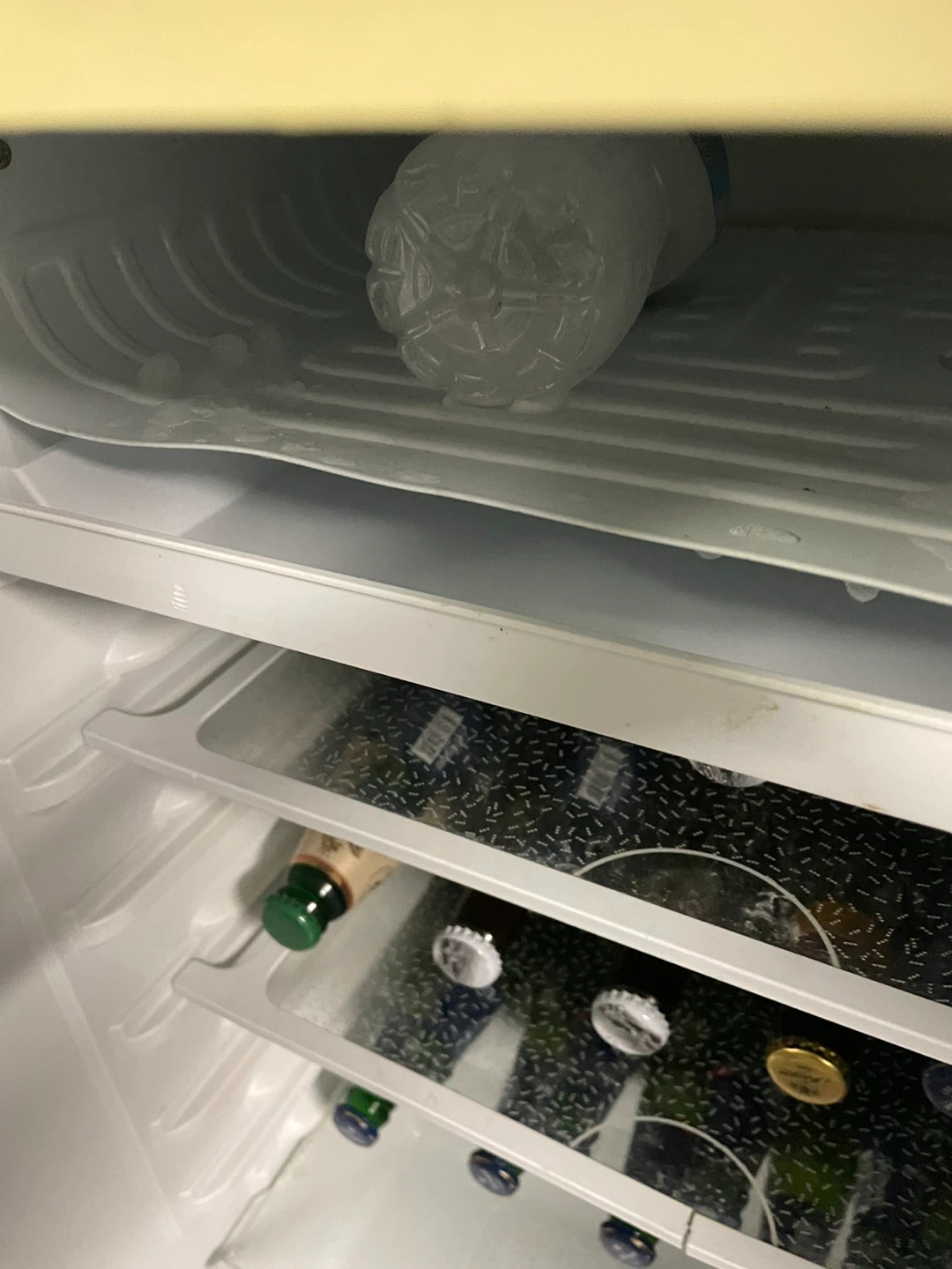 Danby Designer Mini Fridge - photo 5