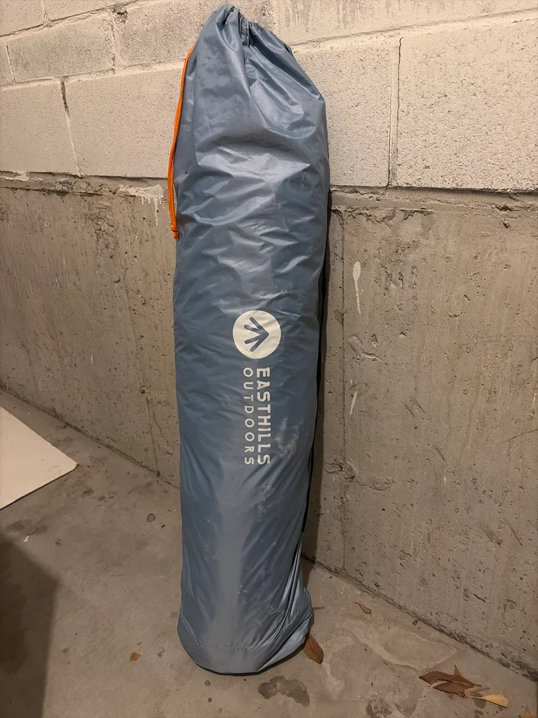 Easthills Beach tent/ Change room image indicator(3)