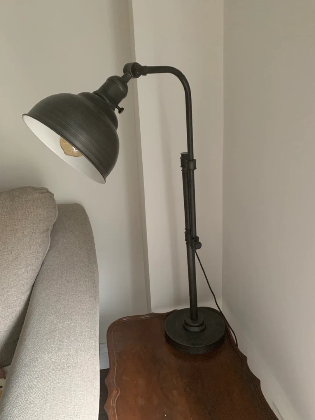 Adjustable Table Lamp image indicator(2)