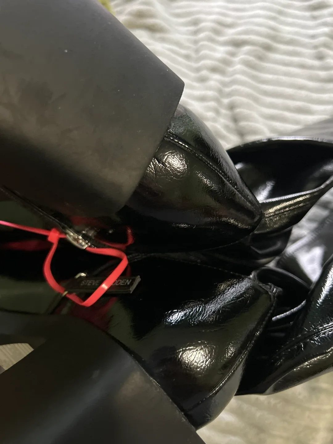 Steve Madden Kolby Black Patent Thigh High Boots - Size 9 image indicator(7)