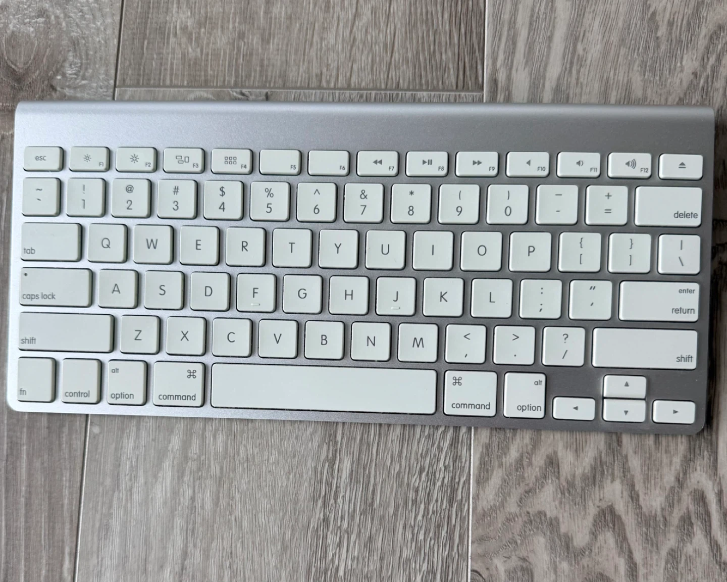 $10 Apple Keyboard - Silver