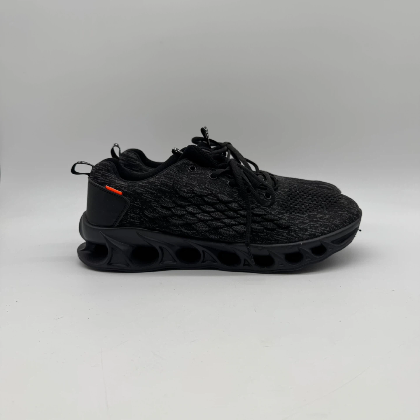 Men’s Fashion Sneakers US 13,Lightweight Running Shoes – Used - photo 2