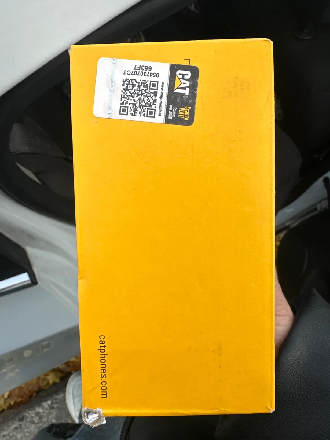 Cat B26 Rugged Cell Phone - New in Box image indicator(2)