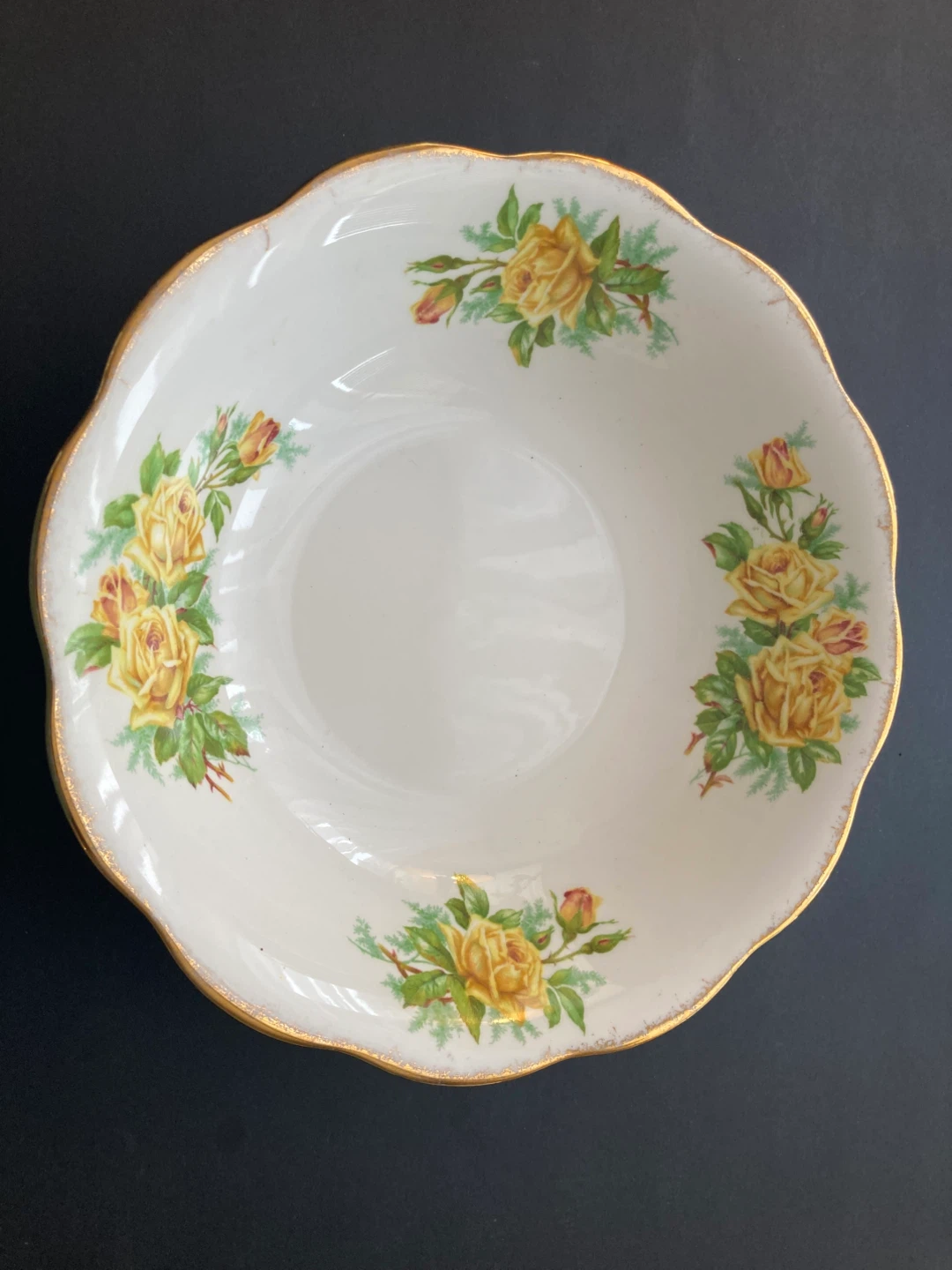 Royal Albert serving bowls and platters - photo 4