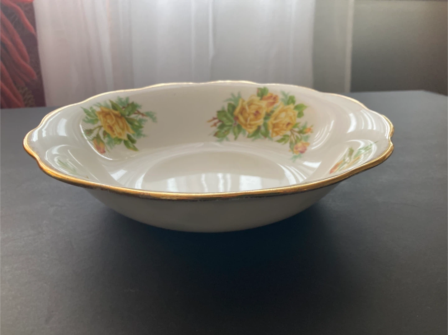 Royal Albert serving bowls and platters - photo 5