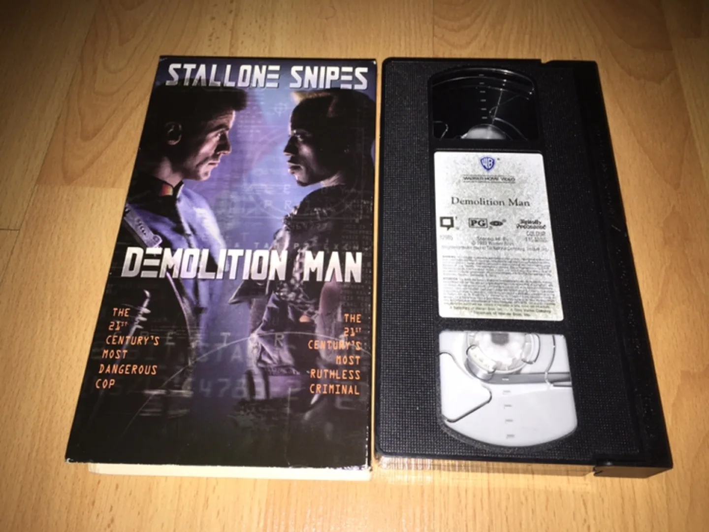 ($5 each) Sylvester Stallone VHS Tapes image indicator(3)