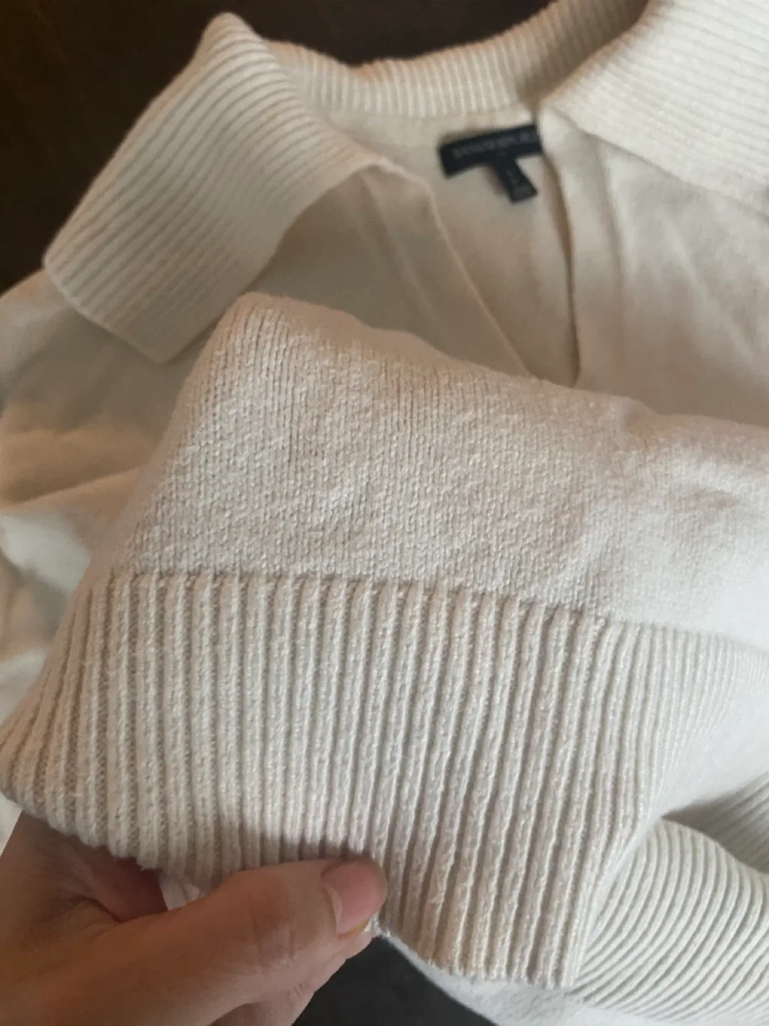 Banana Republic Cream Sweater - Size Small image indicator(4)