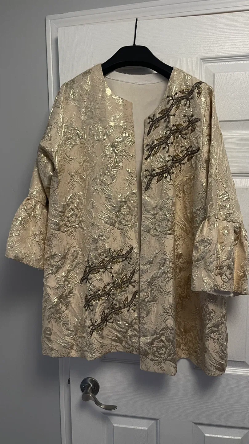 Embroidered Gold Jacket image indicator(2)