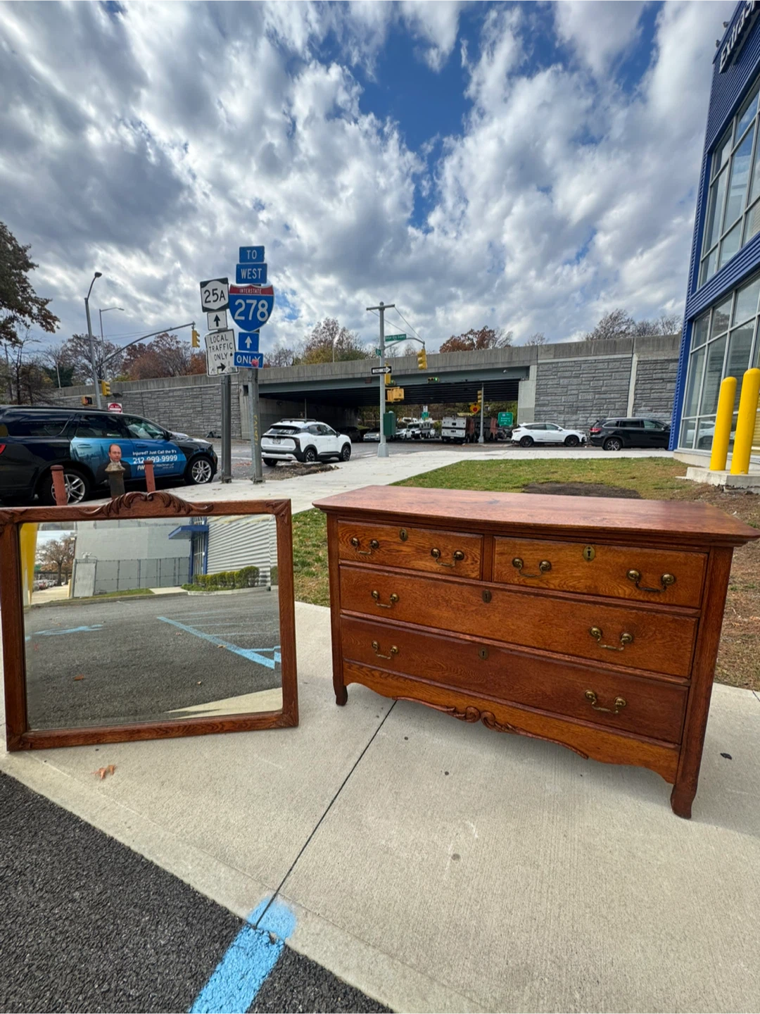 Free delivery antique dresser - photo 2