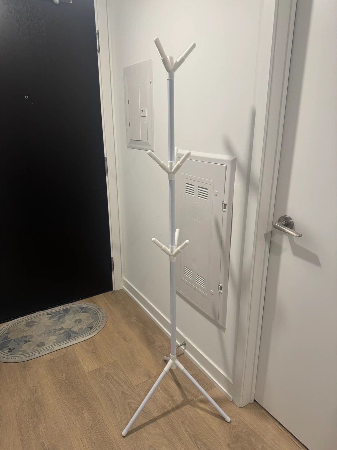 White Coat Rack Stand -165CM Tall