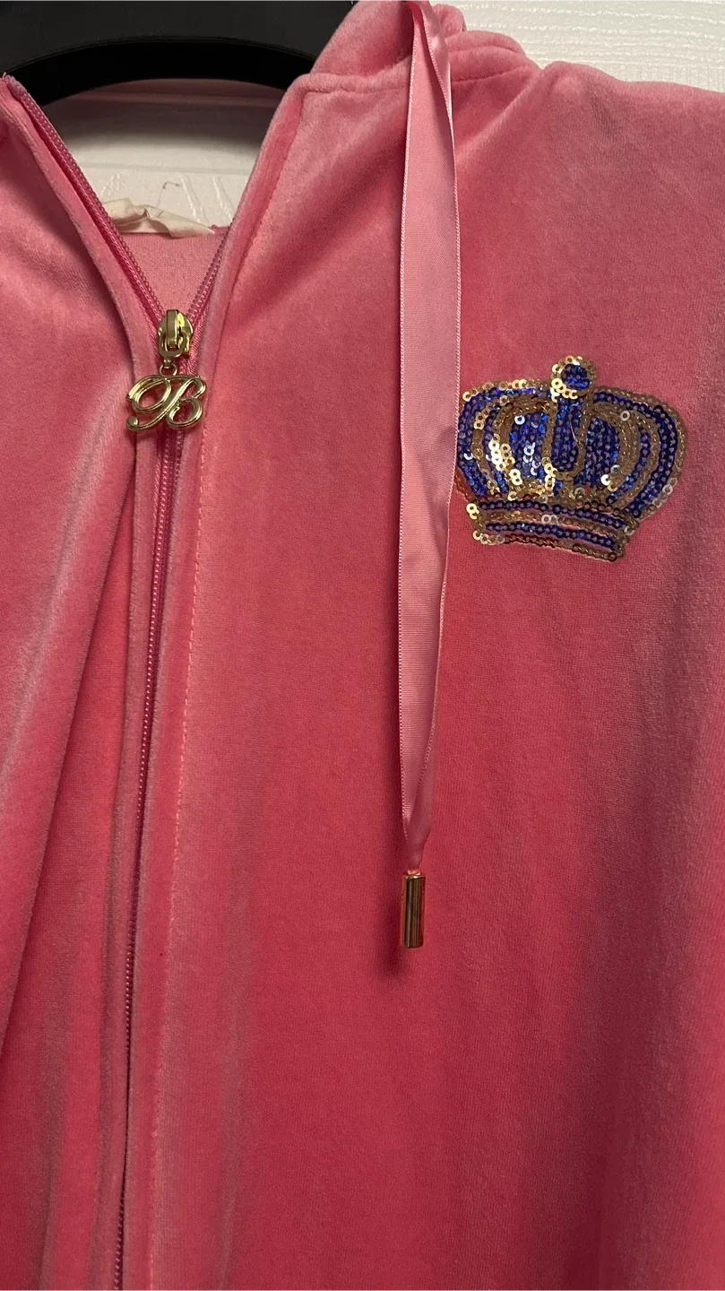 Pink Velour Tracksuit Set image indicator(5)