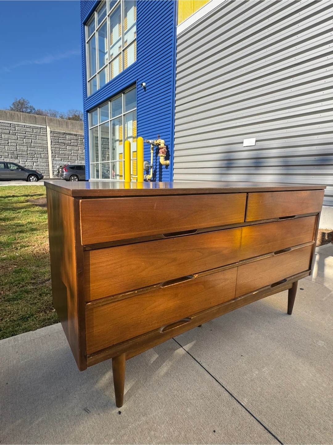 Free delivery mcm dresser - photo 2