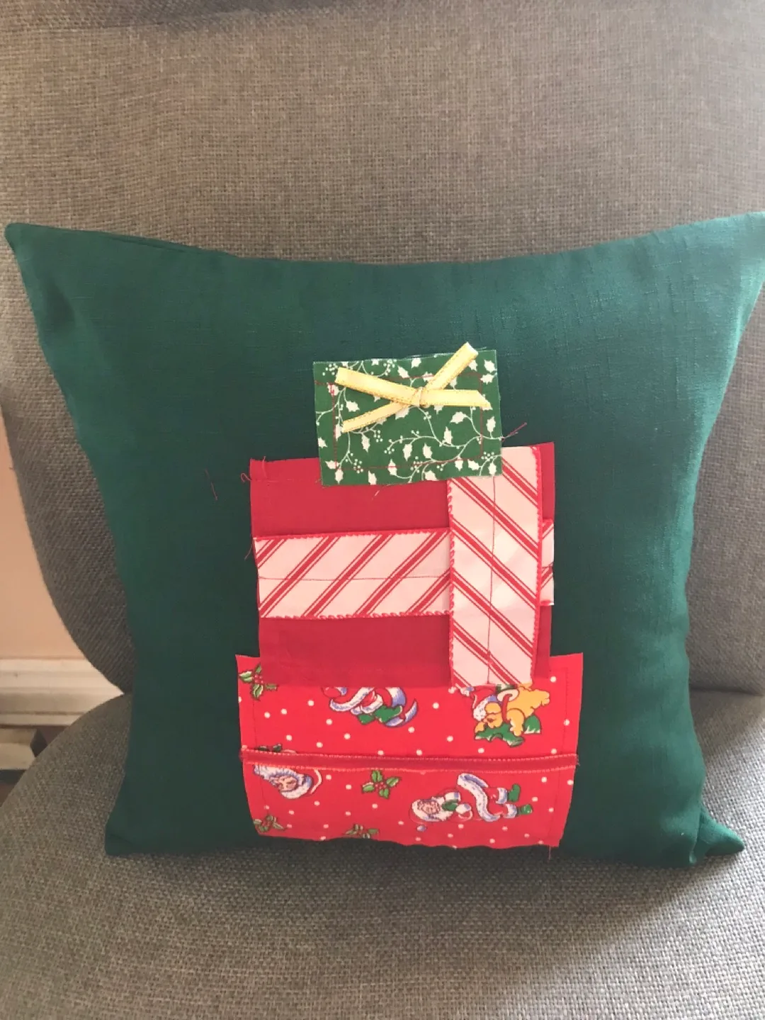 Holiday Decorative Pillows image indicator(4)