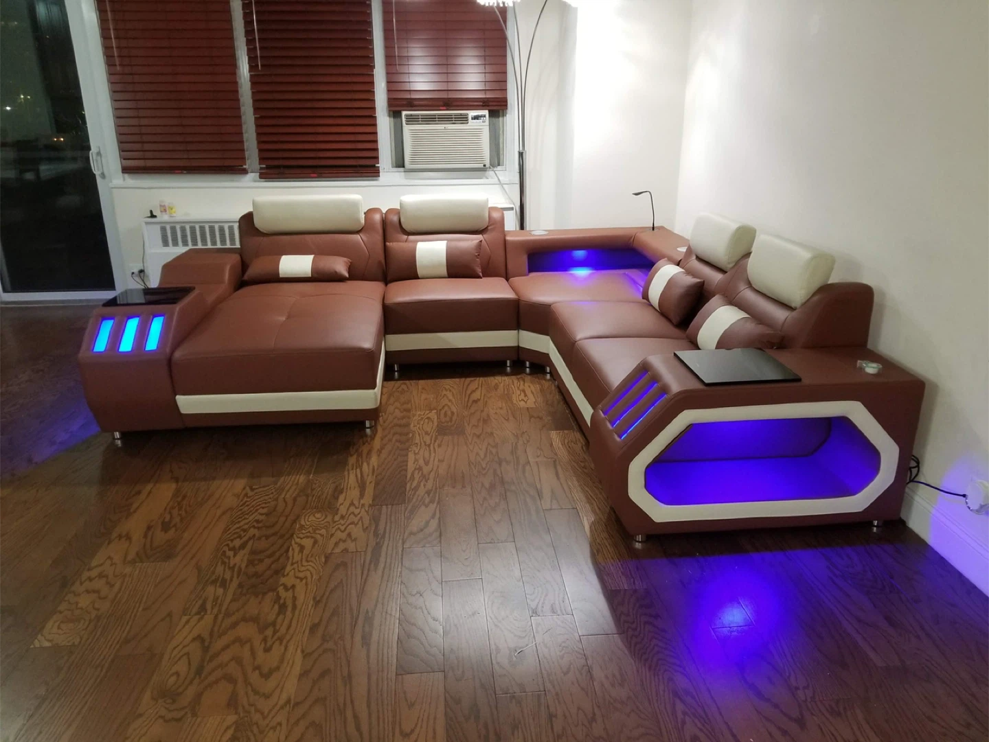 Sofadream Custom Leather Couches
