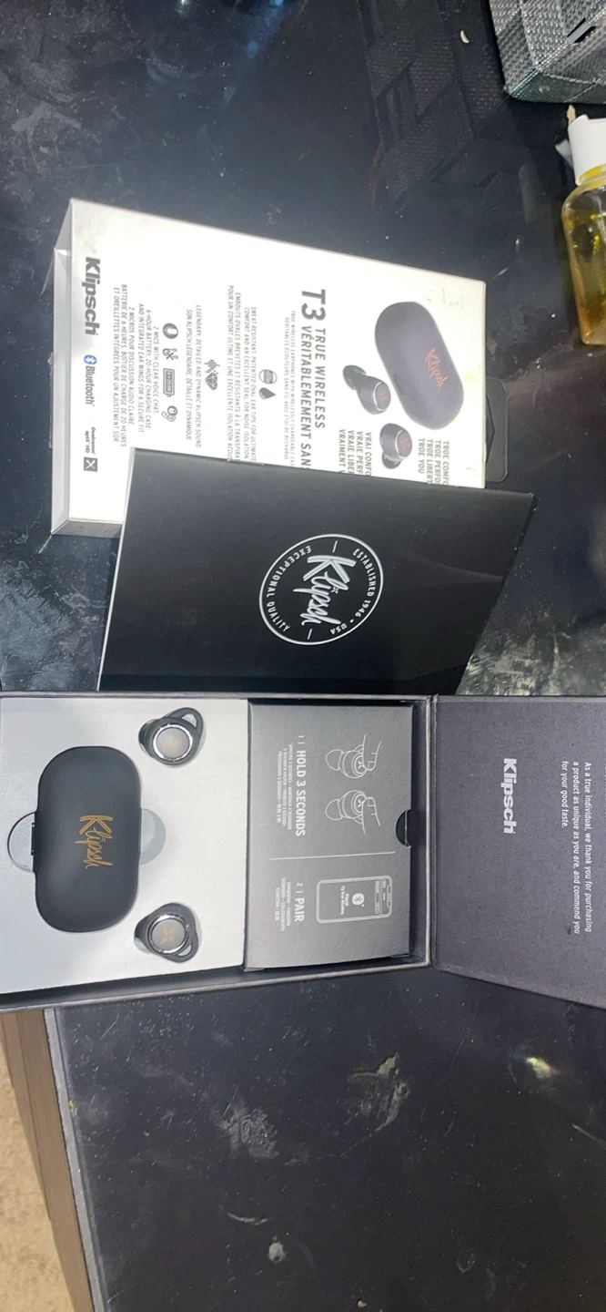 Klipsch T3 True Wireless Earbuds - Like New!