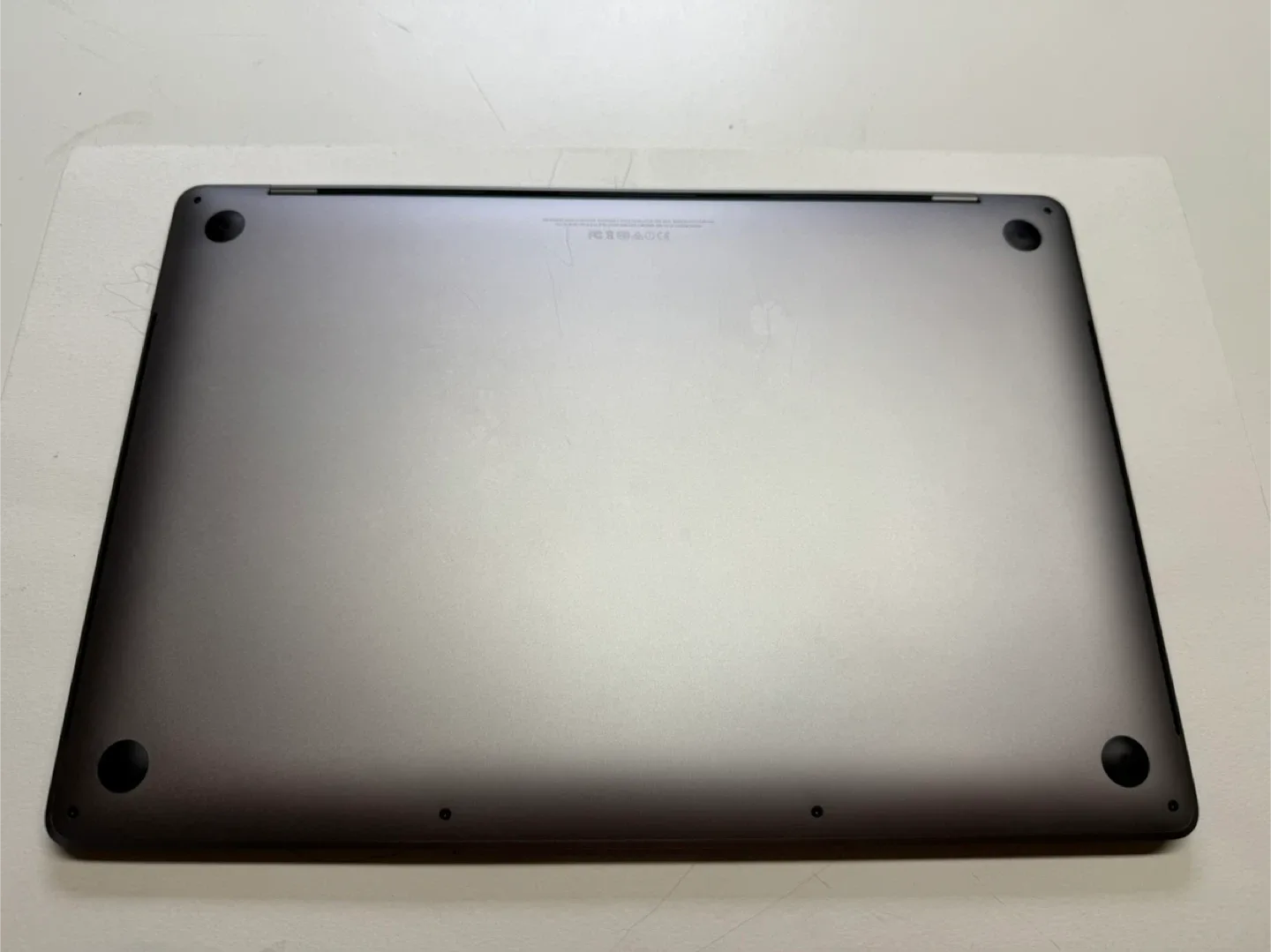 MacBook Pro 15-inch, 2016 - Intel Core i7 image indicator(4)