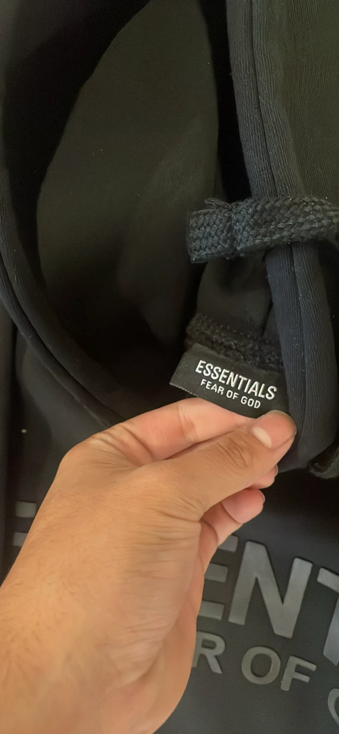 Essentials Fear of God Black Hoodie & Pants Set - photo 2