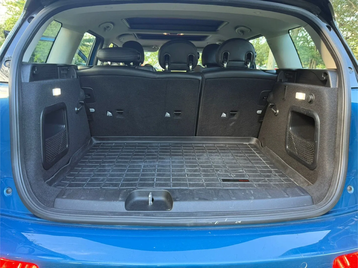 Mini Cooper S Clubman - Blue image indicator(9)