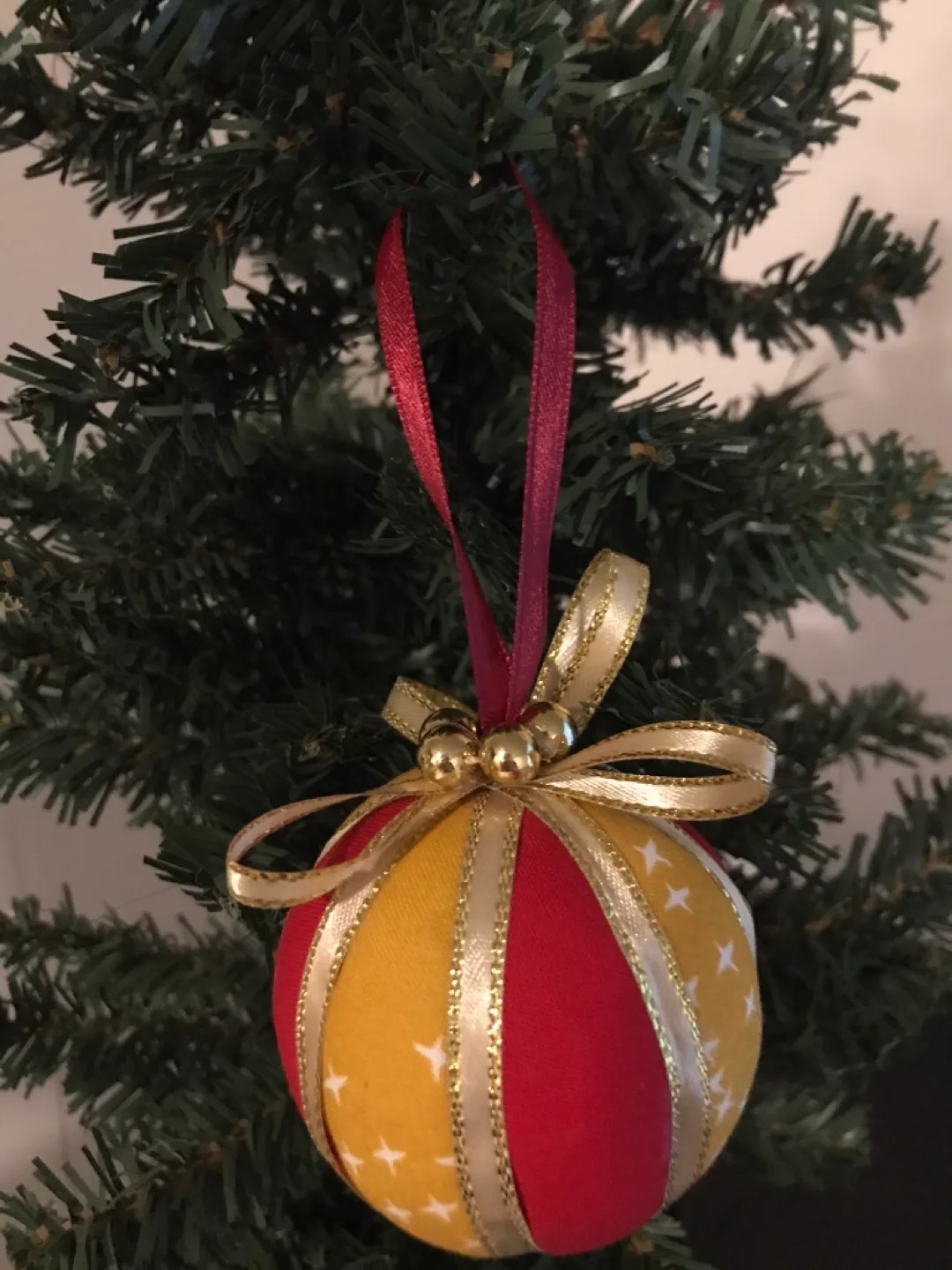 Handmade Christmas Ornaments image indicator(5)