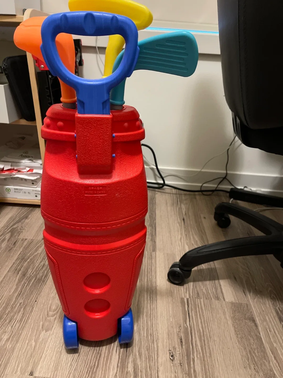 Kids Toy Golf Set with Bag image indicator(2)