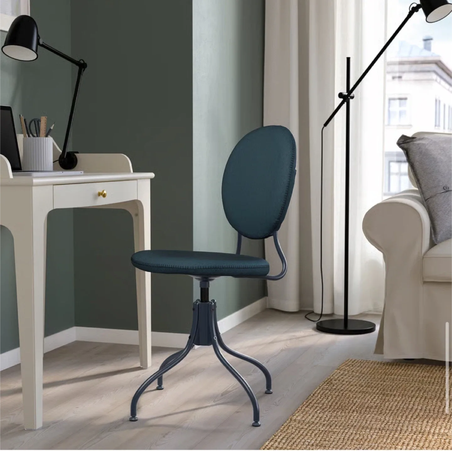 IKEA” BJÖRKBERGET” Swivel chair, Dark blue, Like New! image indicator(3)