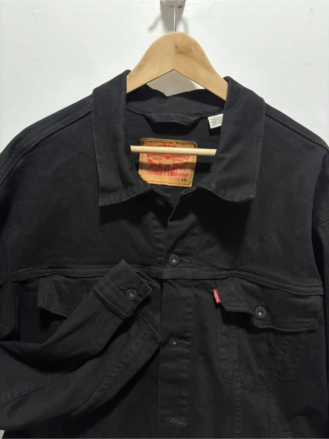 Levi's Black Denim Jacket XXL image indicator(5)