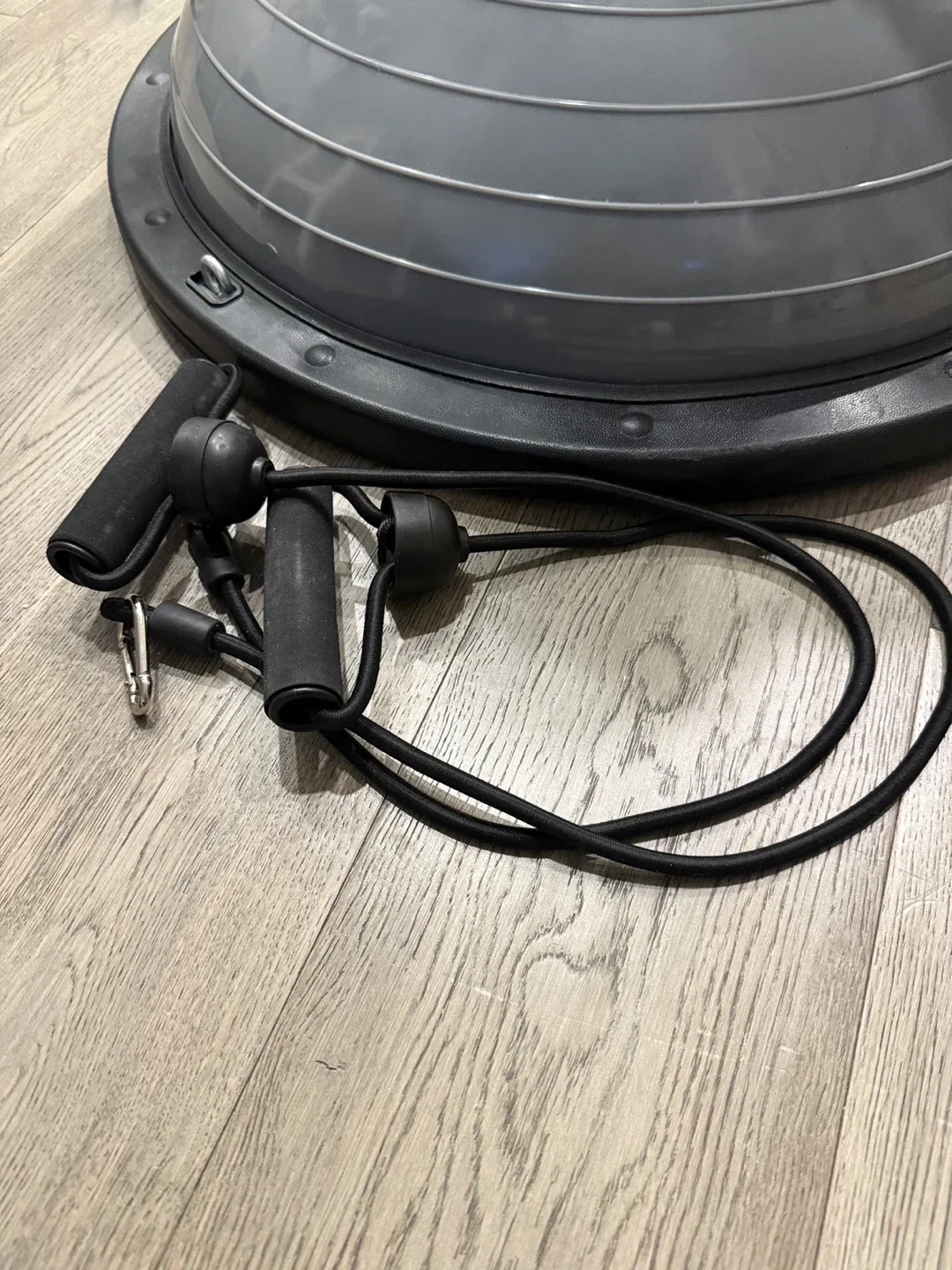 NICE Balance Trainer Ball with Resistance Bands image indicator(2)