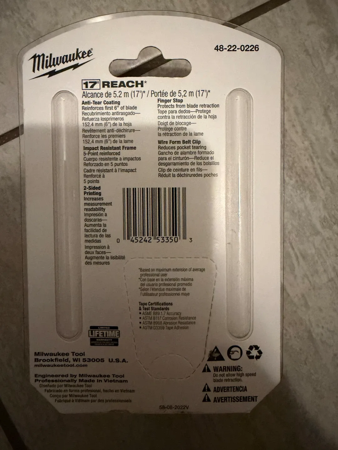 Milwaukee 8m/26ft Wide Blade Tape Measure - New image indicator(2)