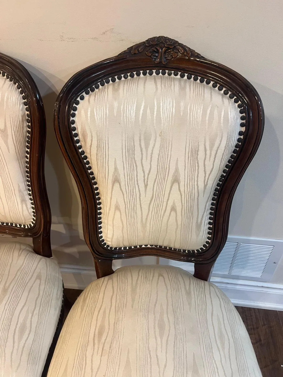 Set of 7 Antique Dining Chairs image indicator(2)