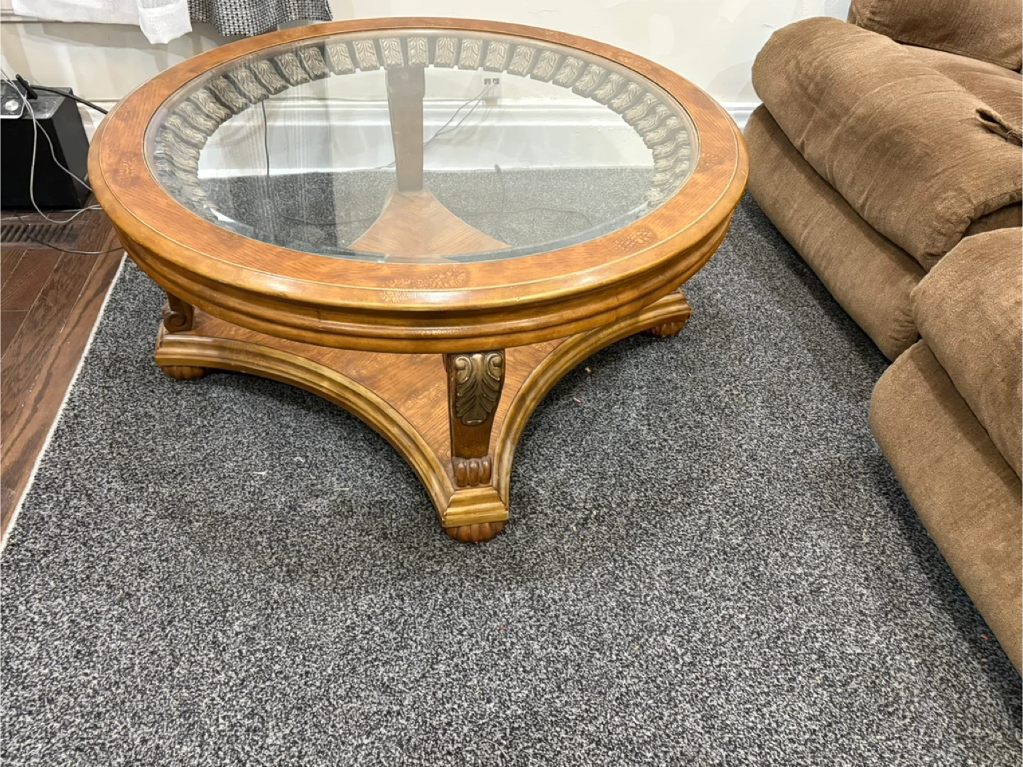 Round Glass Top Coffee Table - photo 2