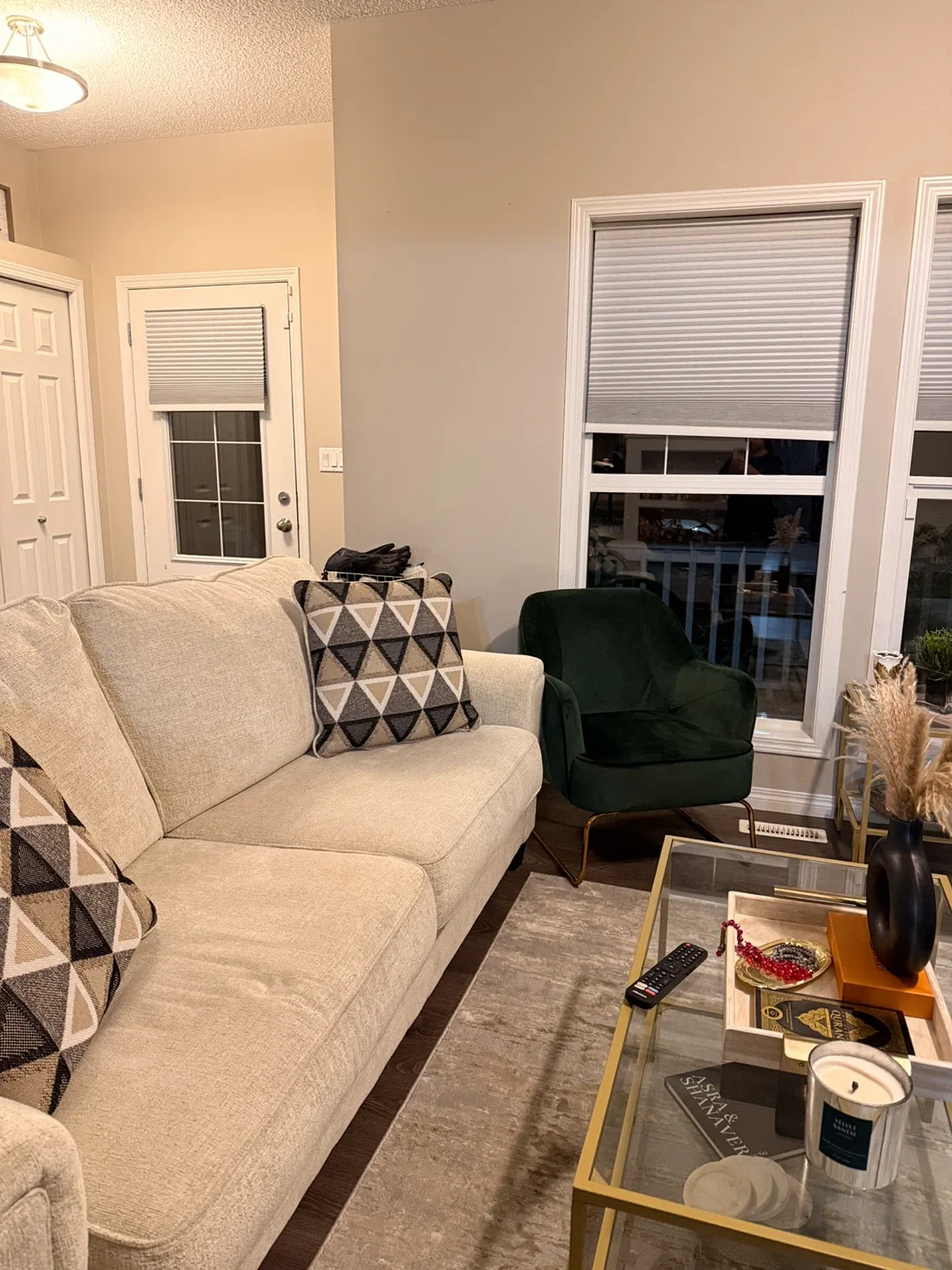 Glass and Gold Coffee Table image indicator(2)