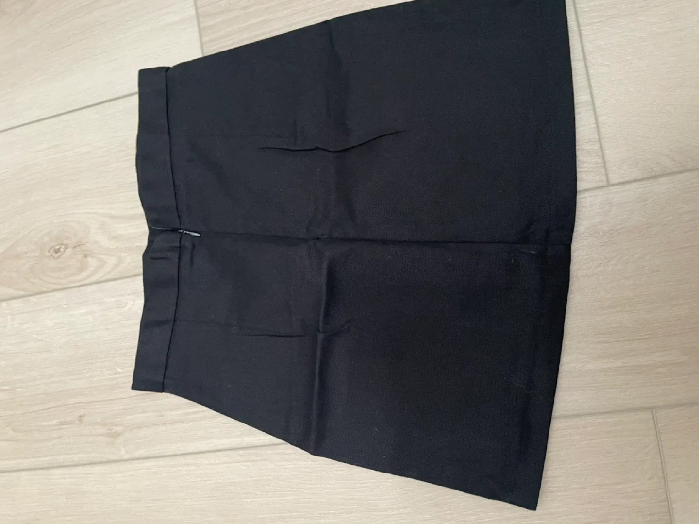 Korean Black Mini Skirt - size XS - last offer image indicator(2)