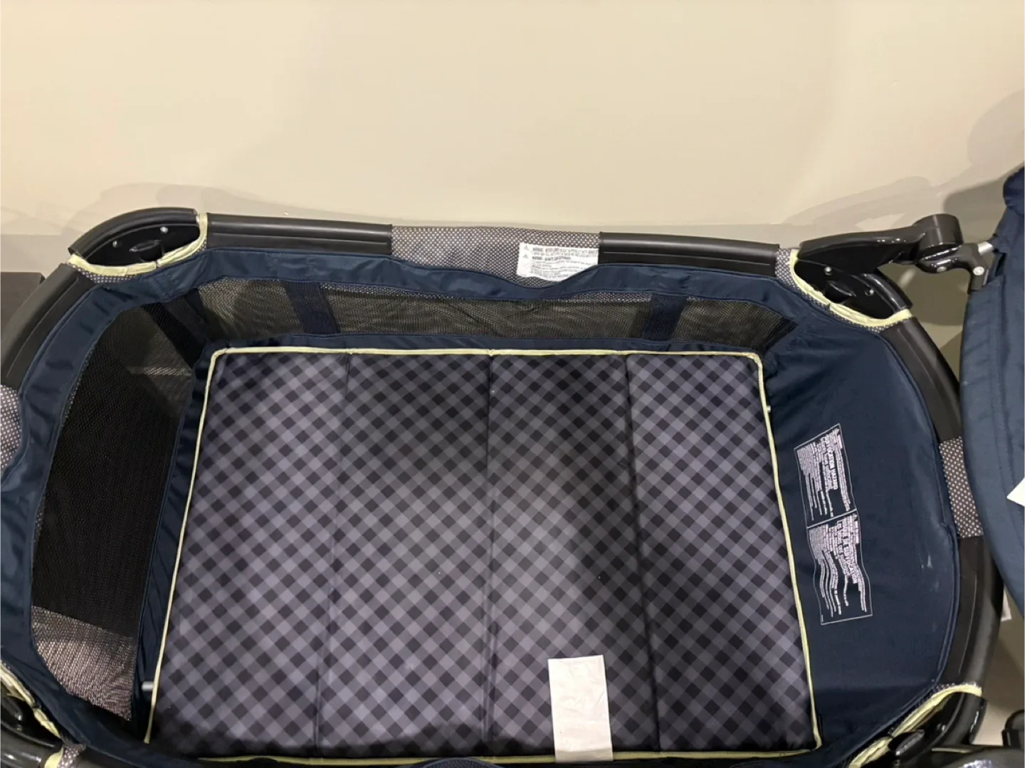 Eddie Bauer Pack & Play image indicator(4)